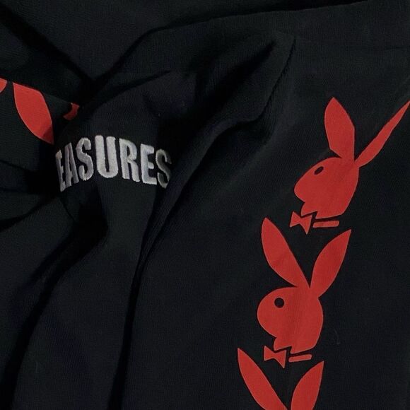 PLEASURES Sweatshirt NWT PLAYBOY Bunny Long Sleeve Black Red Size M - Picture 8 of 13